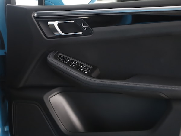 Used Porsche Macan 2022 for sale - 76222938: Photo 23
