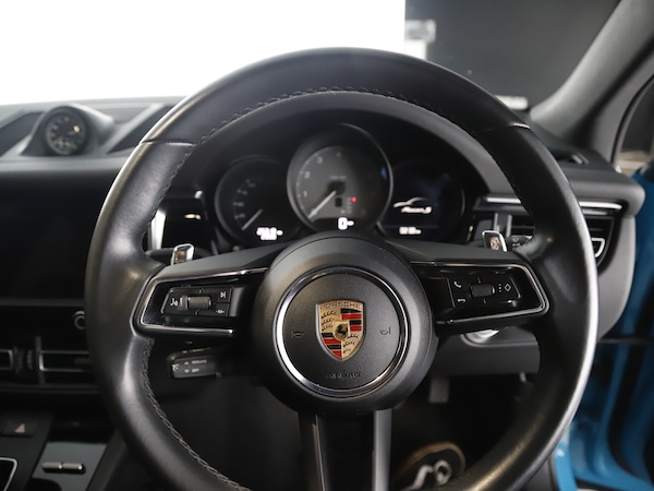 Used Porsche Macan 2022 for sale - 76222938: Photo 25