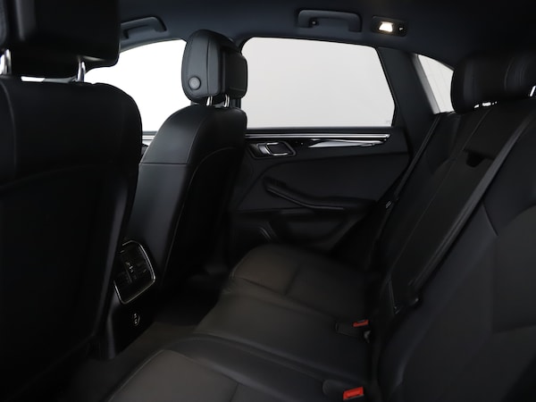 Used Porsche Macan 2022 for sale - 76222938: Photo 30
