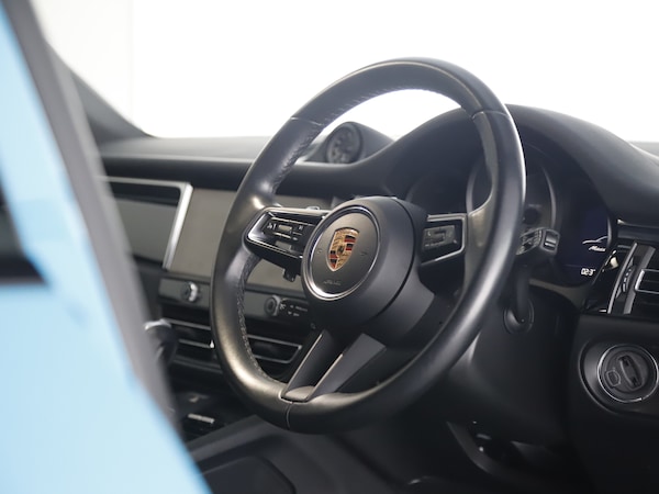 Used Porsche Macan 2022 for sale - 76222938: Photo 35