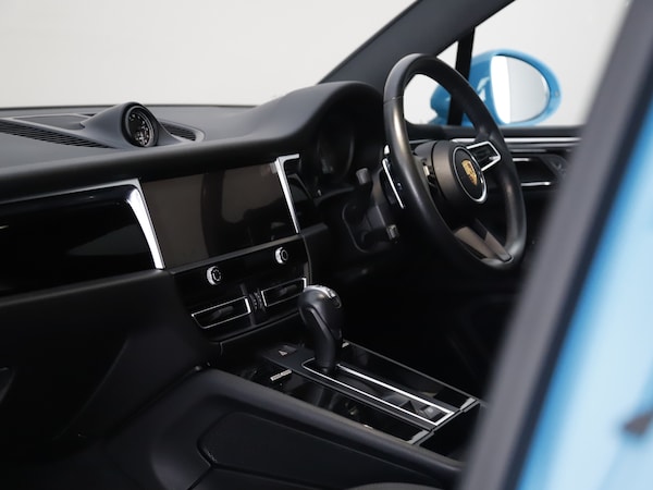 Used Porsche Macan 2022 for sale - 76222938: Photo 36
