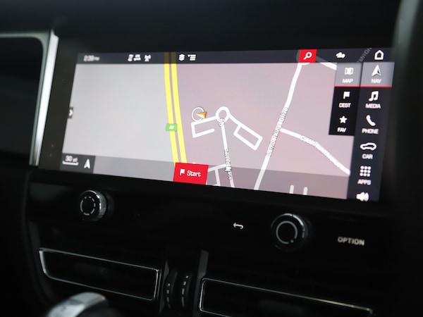 Used Porsche Macan 2022 for sale - 76222938: Photo 38