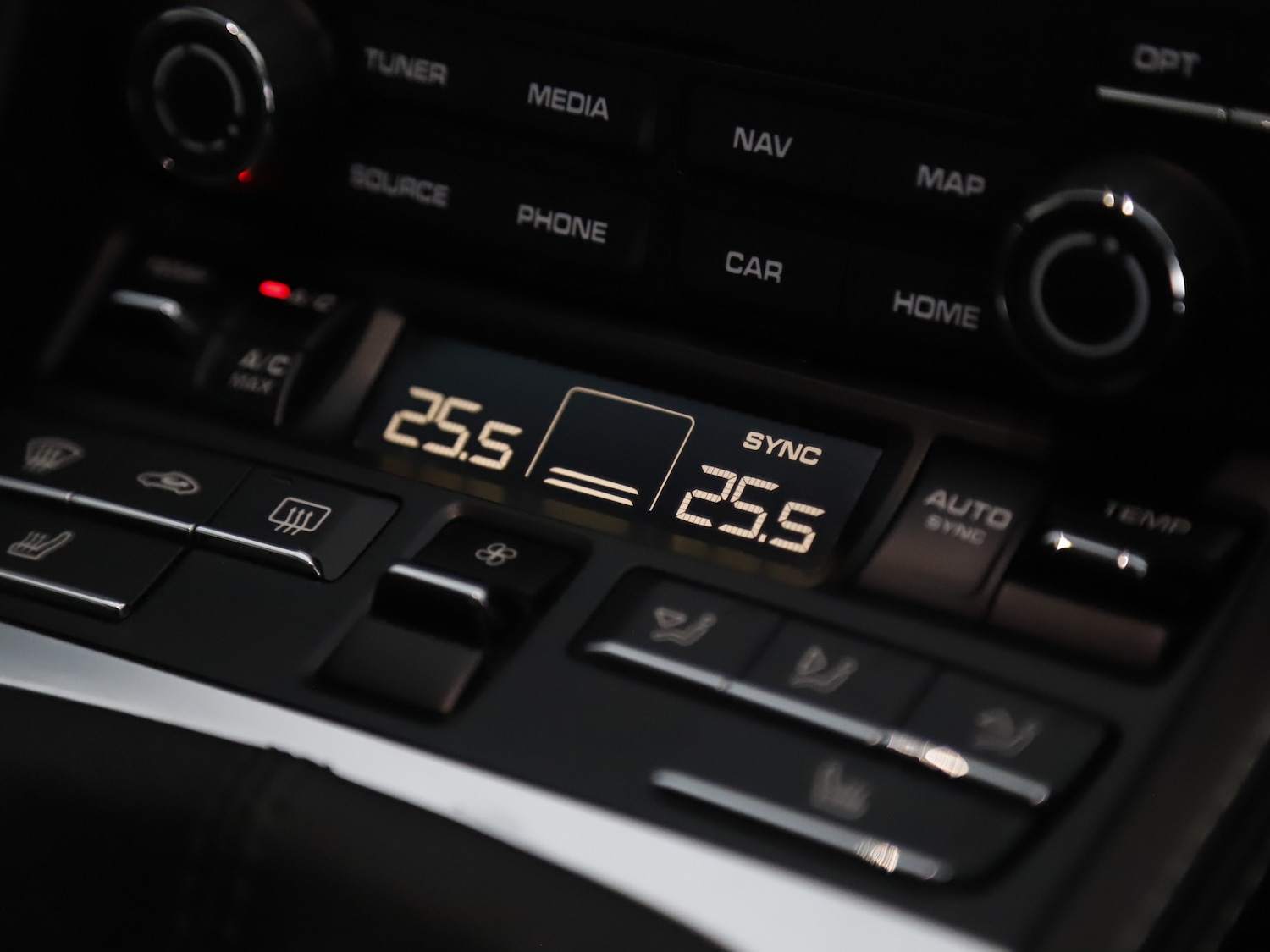 Used Porsche Cayman 2021 for sale - 76711910: Photo 15