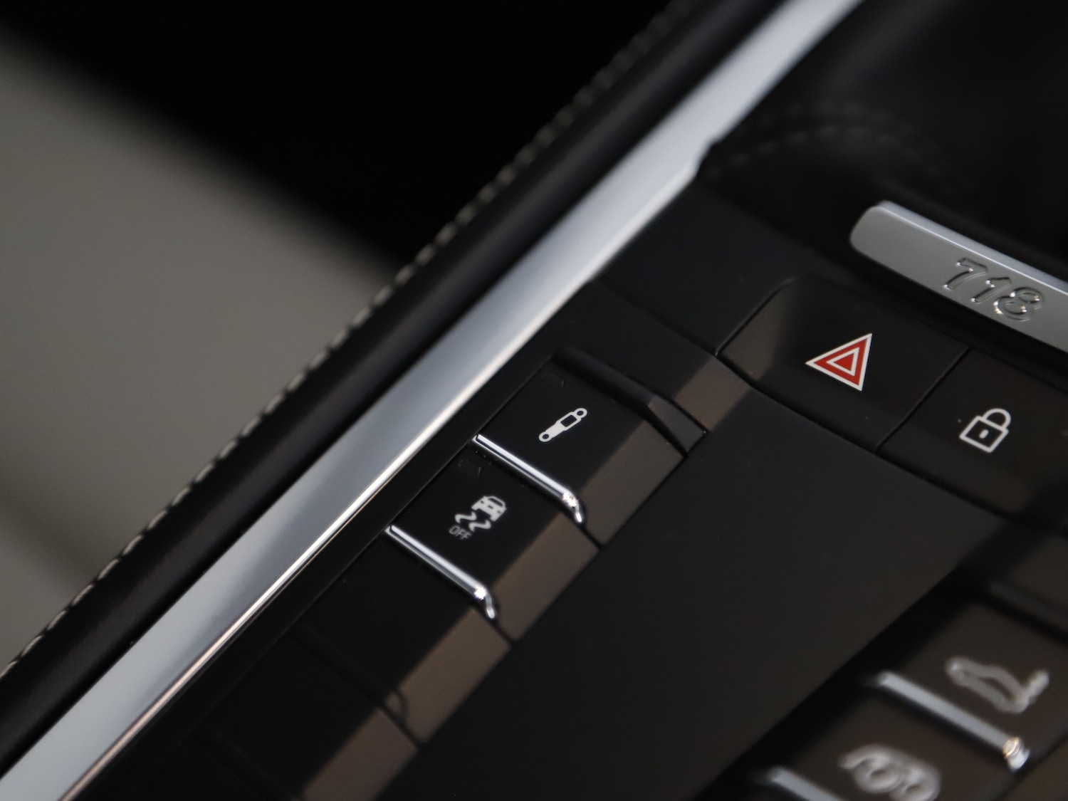 Used Porsche Cayman 2021 for sale - 76711910: Photo 44