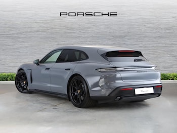 Used Porsche Taycan 2025 for sale - 77118100: Photo