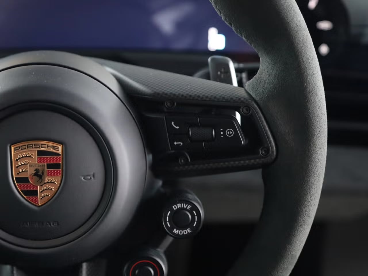 Used Porsche Taycan 2025 for sale - 77118100: Photo 35