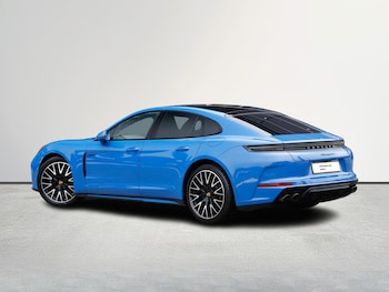 Used Porsche Panamera 2024 for sale - 78985109: Photo