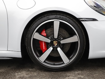 Used Porsche 911 2024 for sale - 79045762: Photo