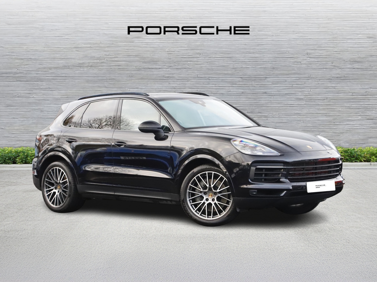 Used Porsche Cayenne 2019 for sale - 76535057: Photo 2