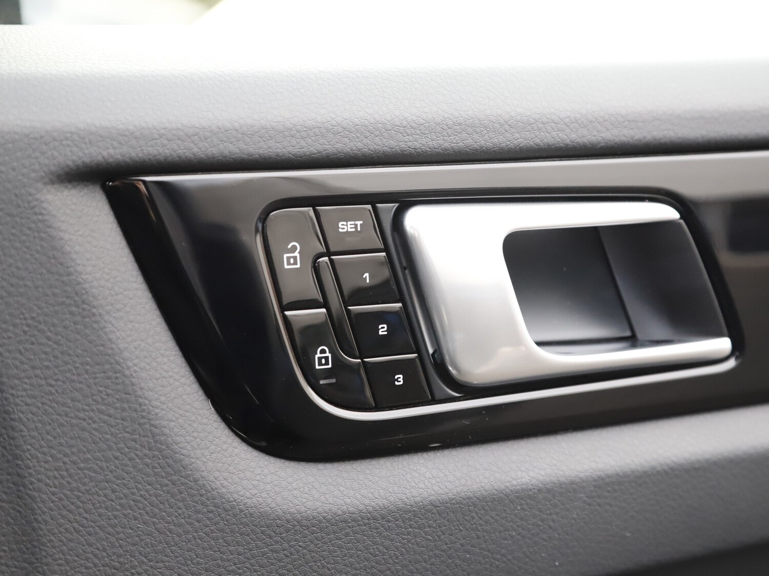 Used Porsche Cayenne 2019 for sale - 76535057: Photo 33