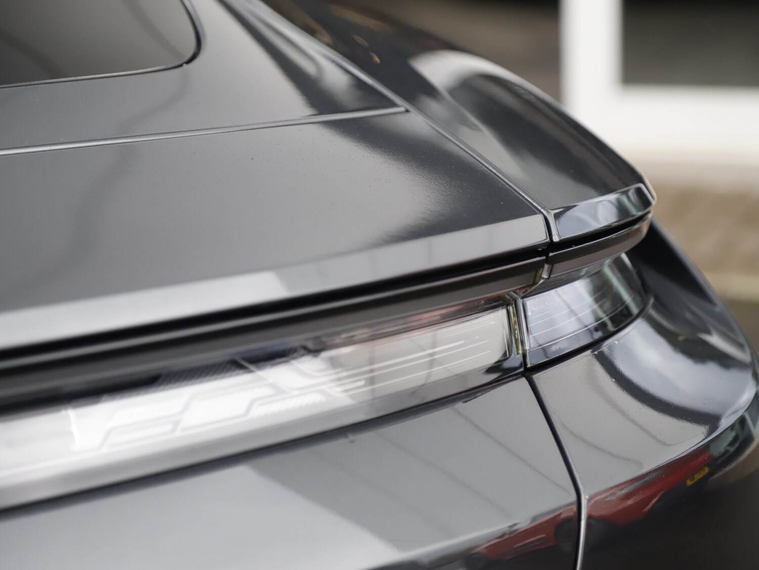 Used Porsche Taycan 2023 for sale - 77850572: Photo 12