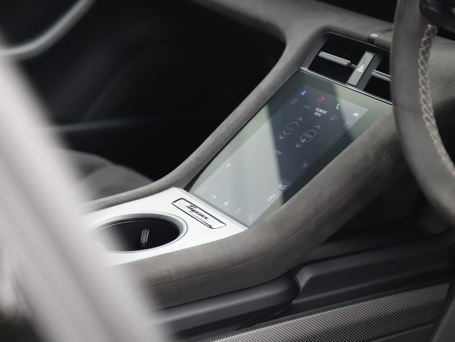 Used Porsche Taycan 2023 for sale - 77850572: Photo 26