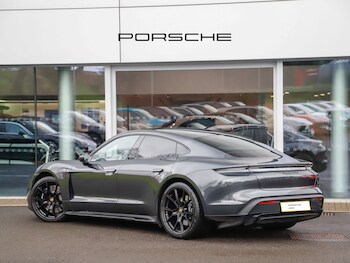 Used Porsche Taycan 2023 for sale - 77850572: Photo