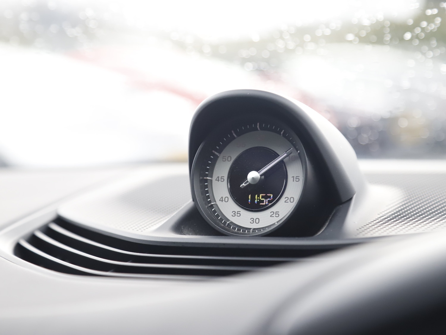 Used Porsche Taycan 2023 for sale - 77850572: Photo 46