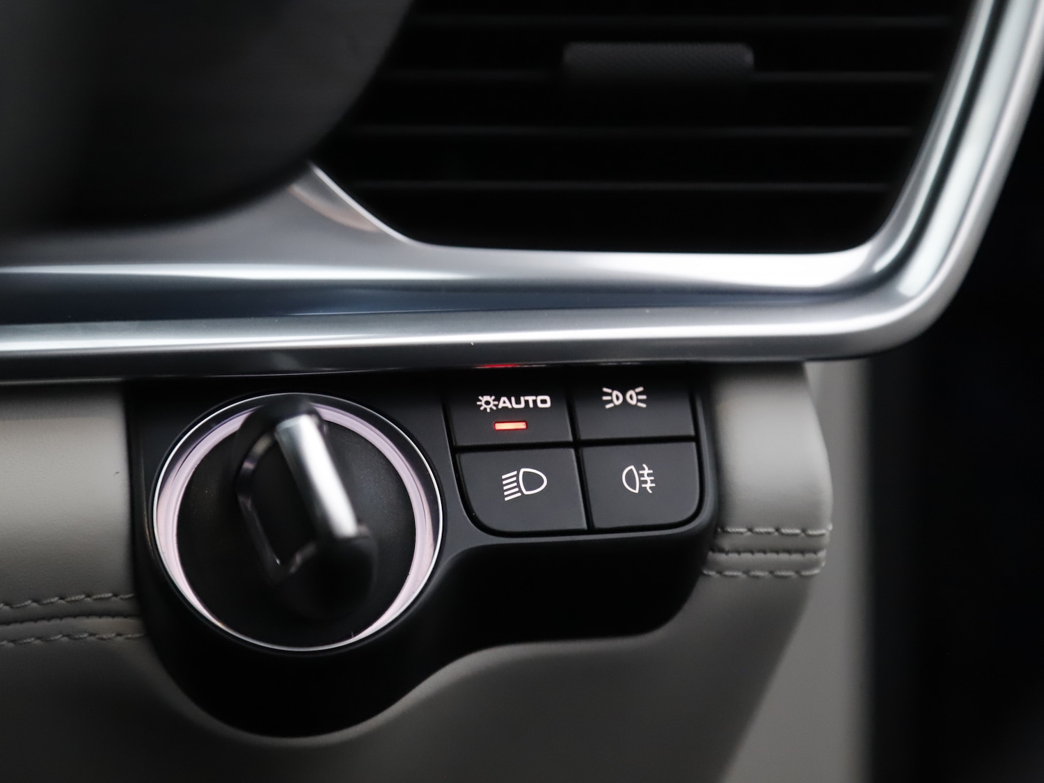 Used Porsche Panamera 2023 for sale - 76884294: Photo 42