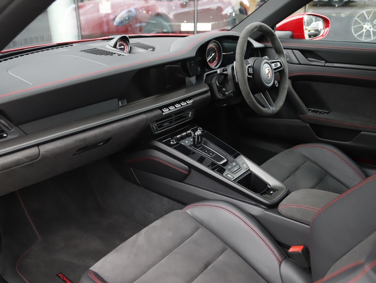 Used Porsche 911 2023 for sale - 77764284: Photo 4