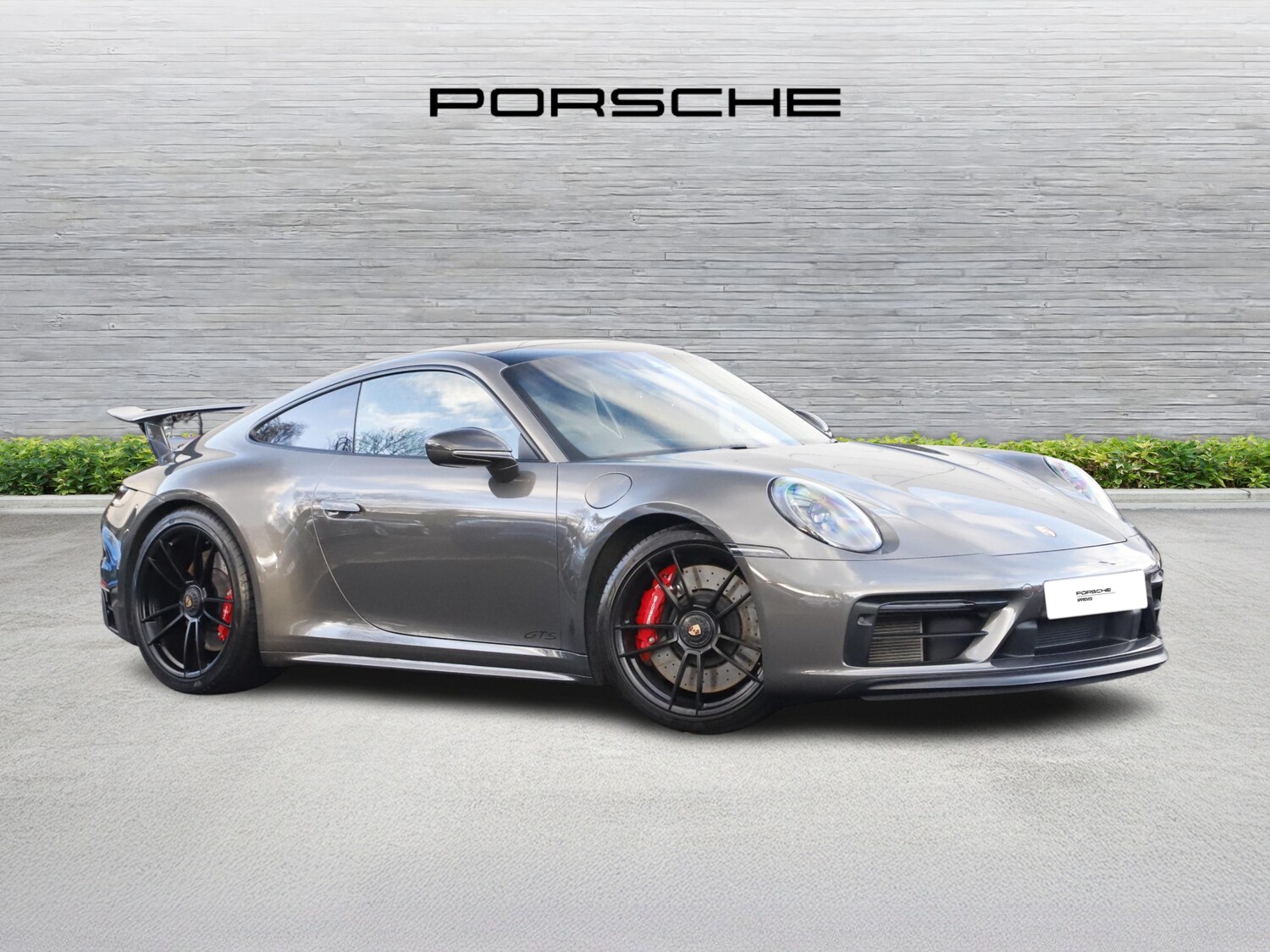 Used Porsche 911 2022 for sale - 76344982: Photo 2