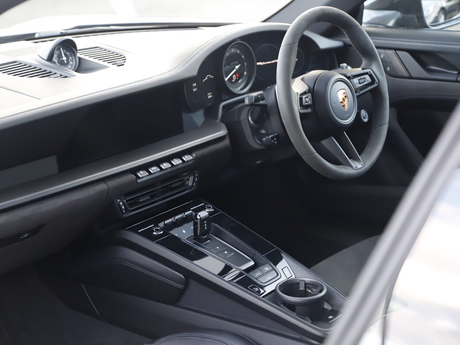 Used Porsche 911 2022 for sale - 76344982: Photo 26