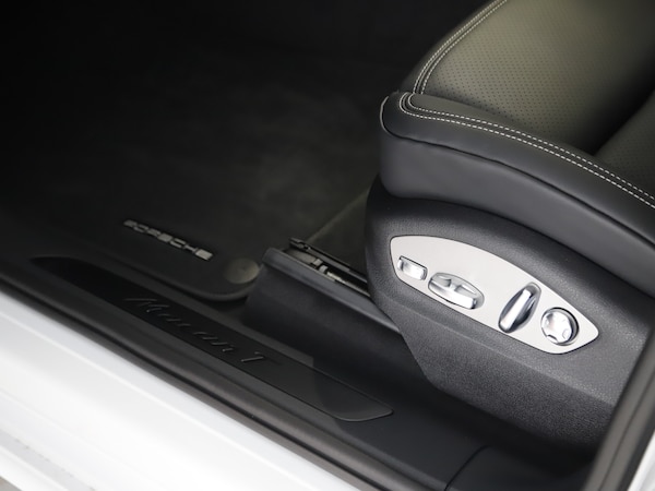 Used Porsche Macan 2025 for sale - 75528268: Photo 22