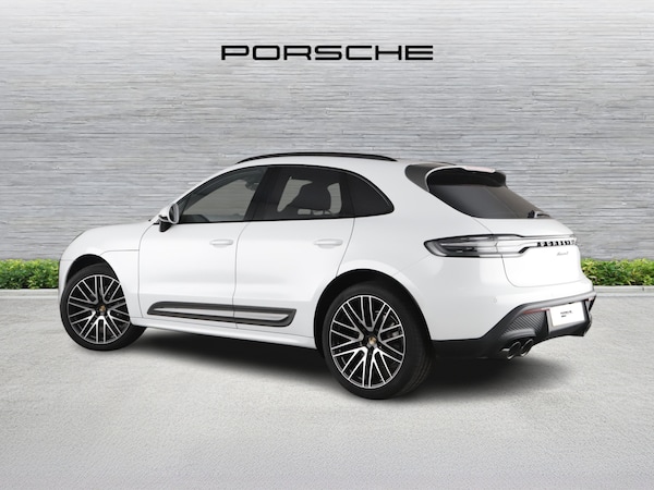 Used Porsche Macan 2025 for sale - 75528268: Photo 2