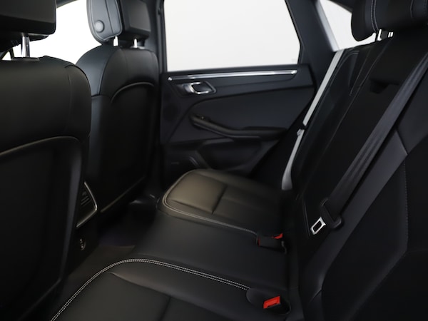 Used Porsche Macan 2025 for sale - 75528268: Photo 48