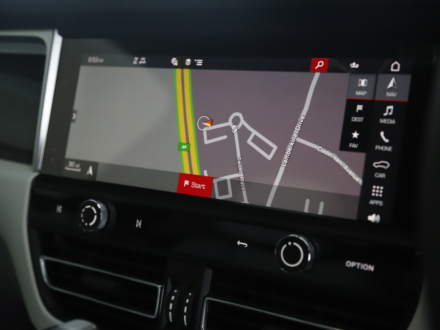 Used Porsche Macan 2025 for sale - 76884293: Photo 32