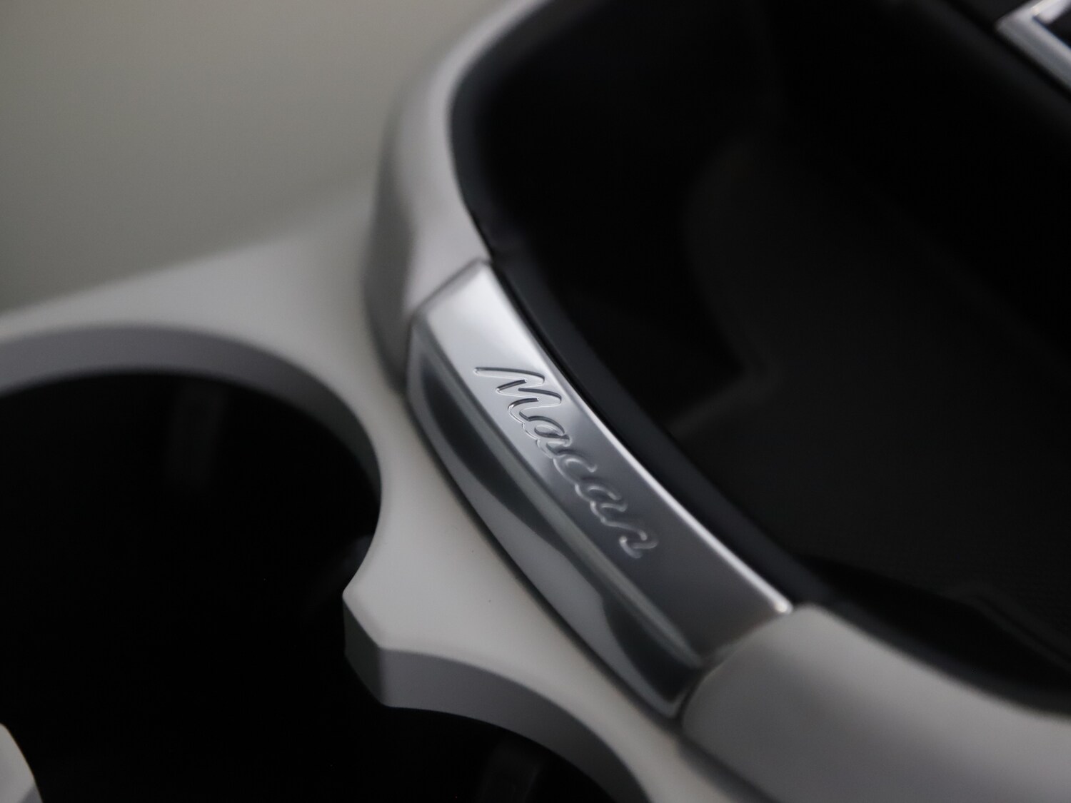 Used Porsche Macan 2025 for sale - 76884293: Photo 37