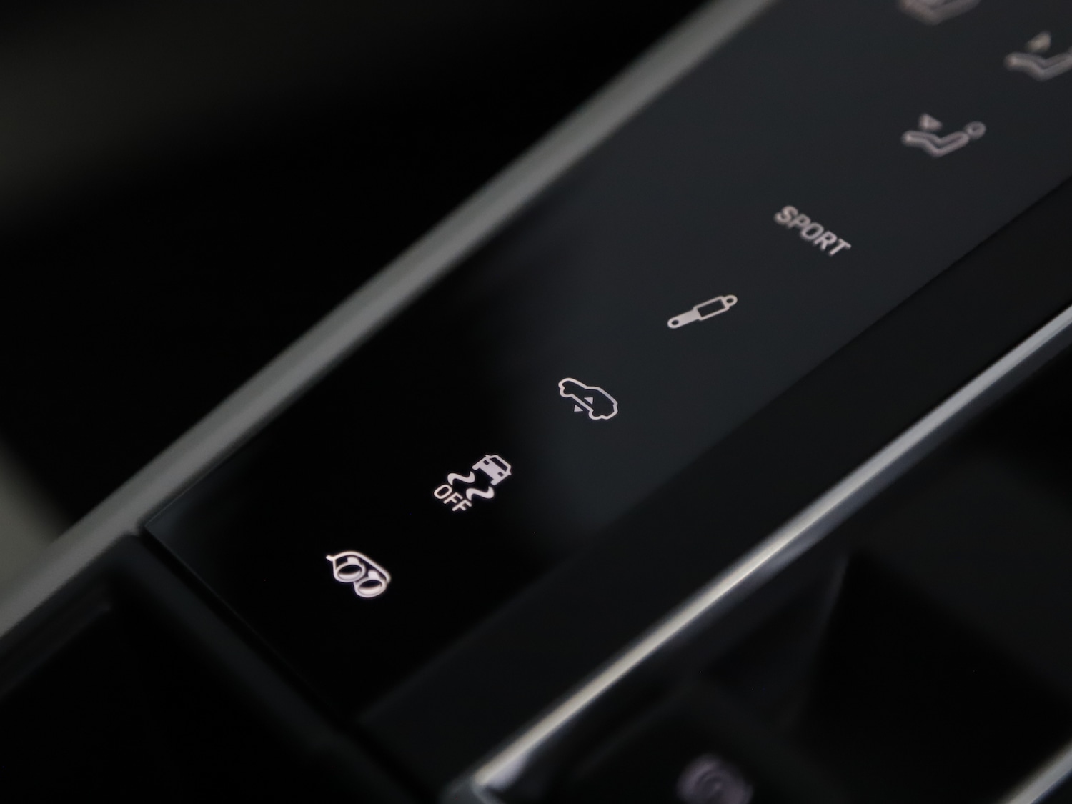 Used Porsche Macan 2025 for sale - 76884293: Photo 40