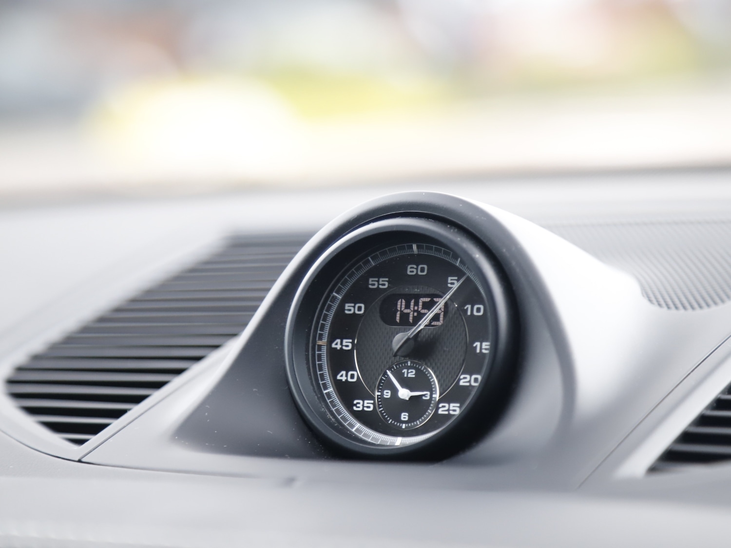 Used Porsche Macan 2024 for sale - 77582588: Photo 30