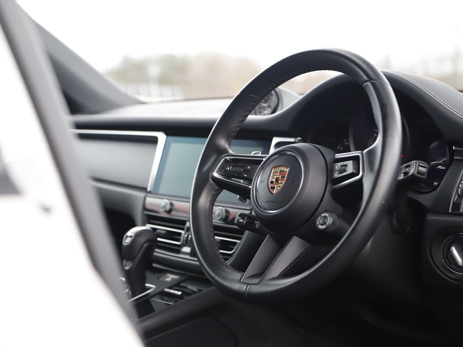 Used Porsche Macan 2024 for sale - 77582588: Photo 31