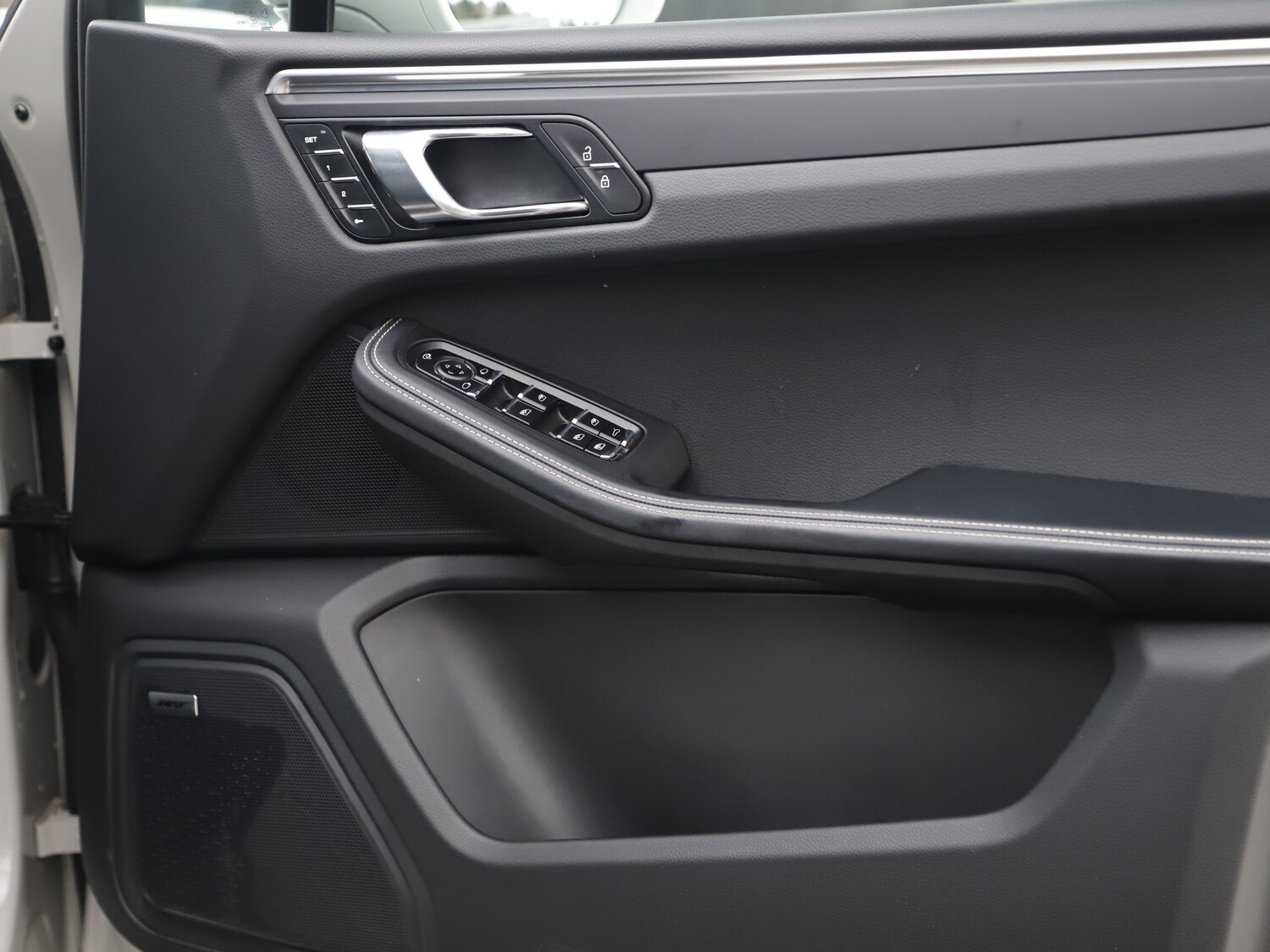 Used Porsche Macan 2024 for sale - 77582588: Photo 35