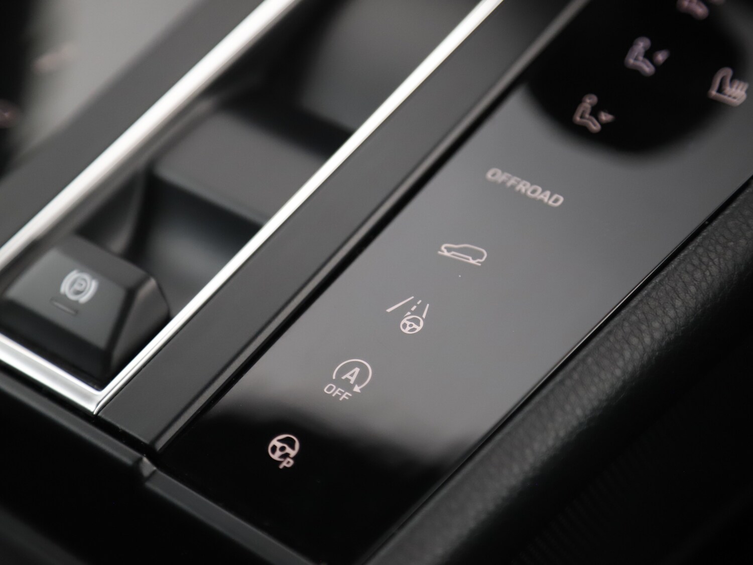 Used Porsche Macan 2024 for sale - 77582588: Photo 40