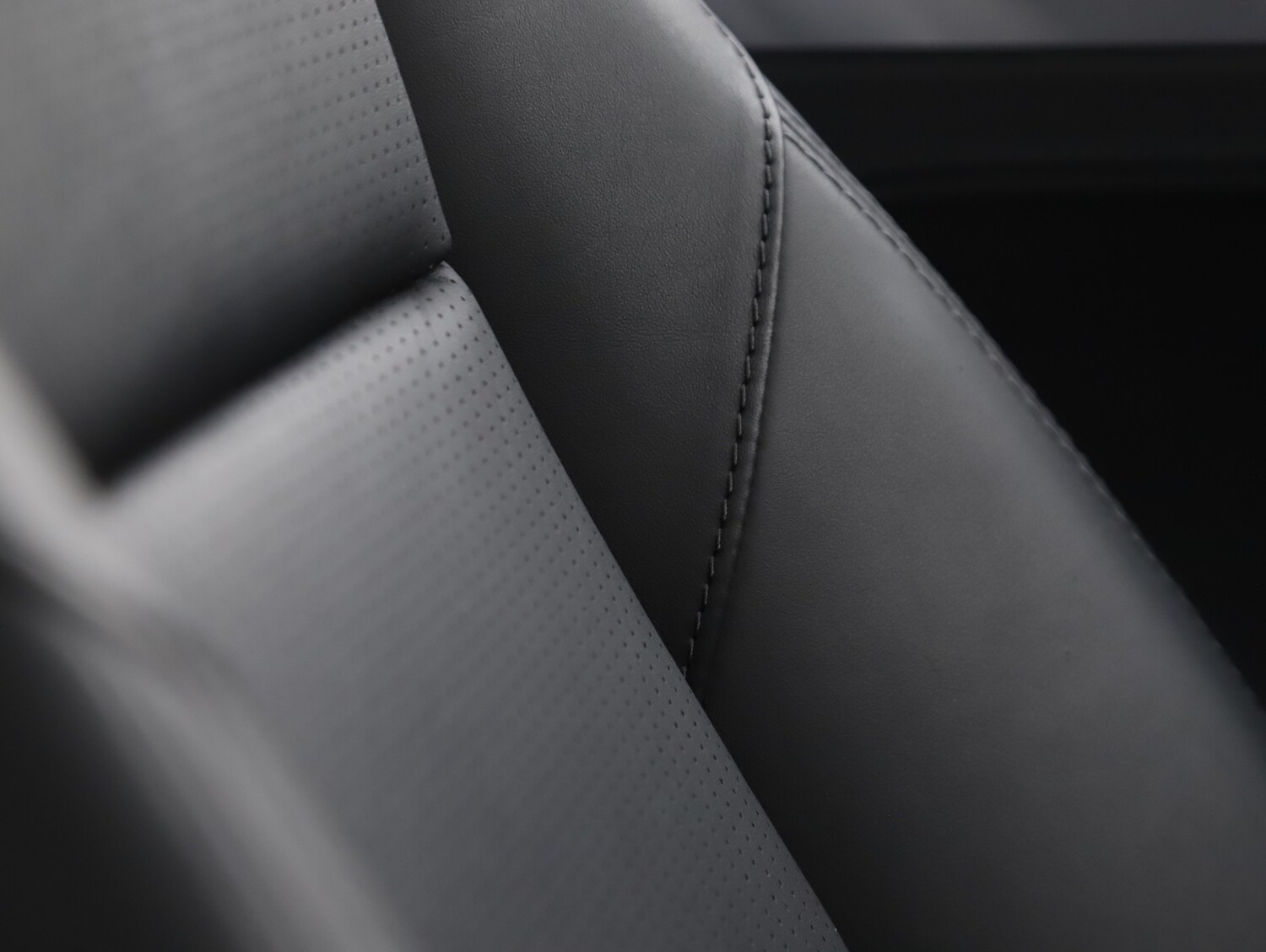 Used Porsche 911 2017 for sale - 77679832: Photo 32