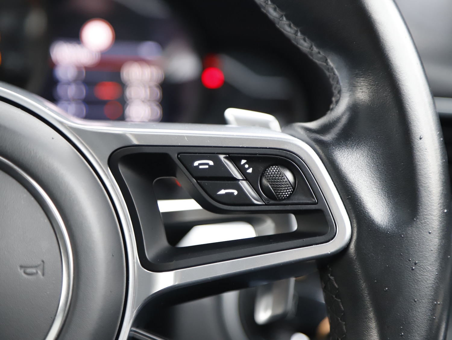 Used Porsche 911 2017 for sale - 77679832: Photo 42