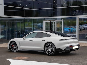 Used Porsche Taycan 2022 for sale - 78943886: Photo