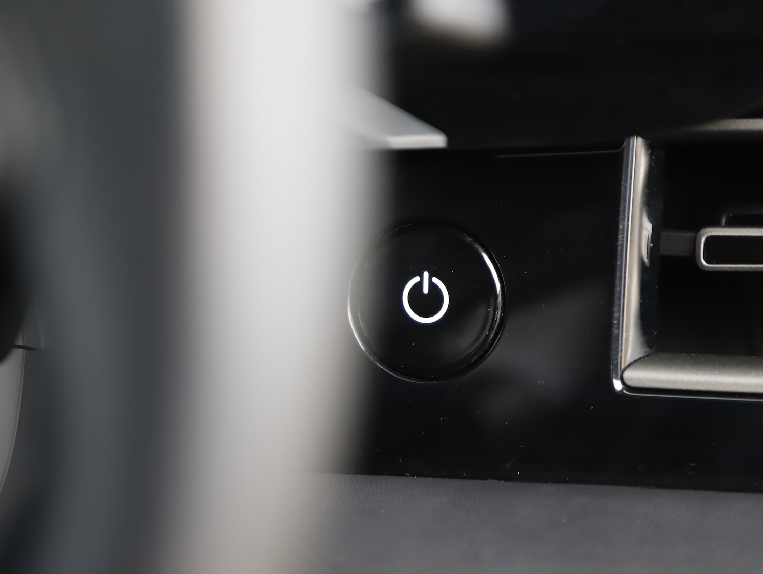 Used Porsche Taycan 2024 for sale - 78095660: Photo 31