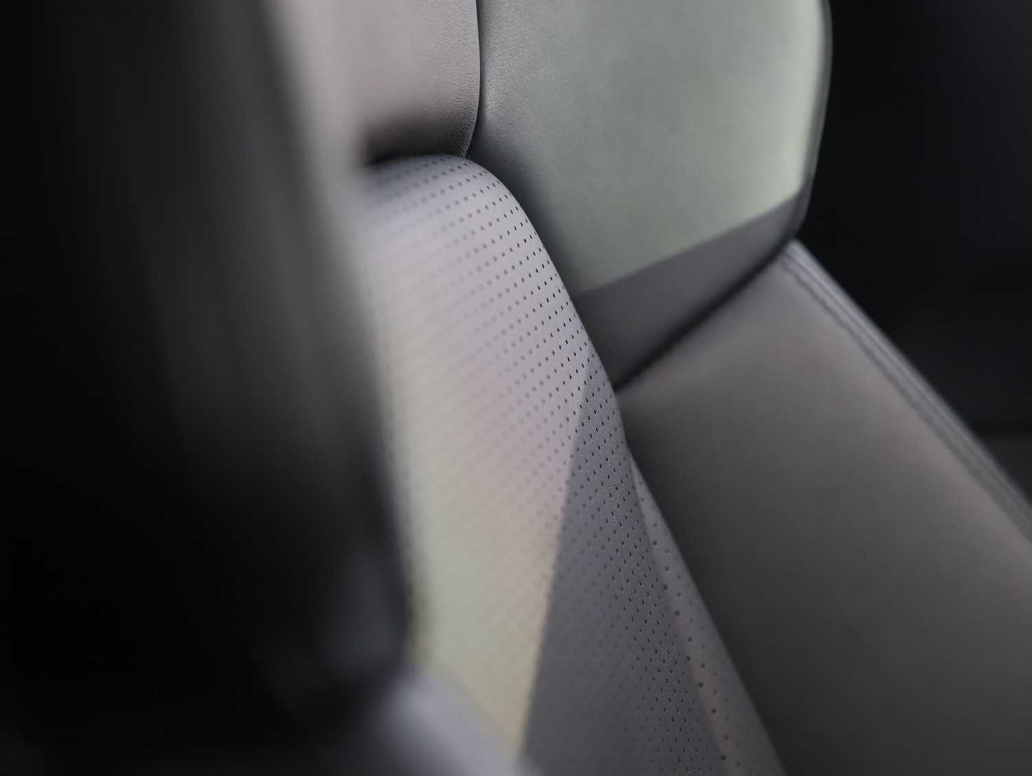 Used Porsche Taycan 2024 for sale - 78095660: Photo 36