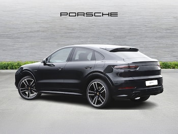 Used Porsche Cayenne 2023 for sale - 76767914: Photo