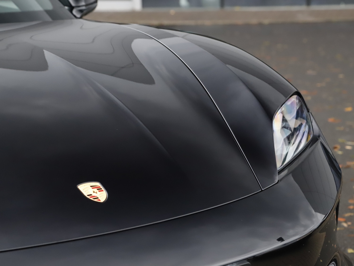 Used Porsche Taycan 2025 for sale - 76711915: Photo 10