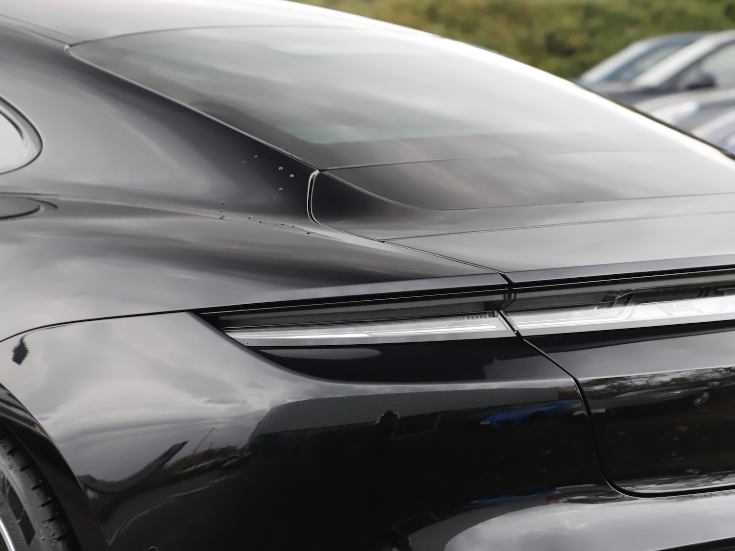 Used Porsche Taycan 2025 for sale - 76711915: Photo 12