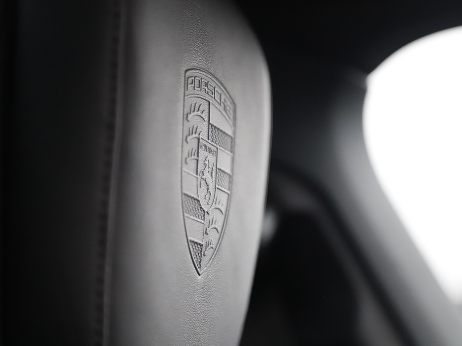 Used Porsche Taycan 2025 for sale - 76711915: Photo 29