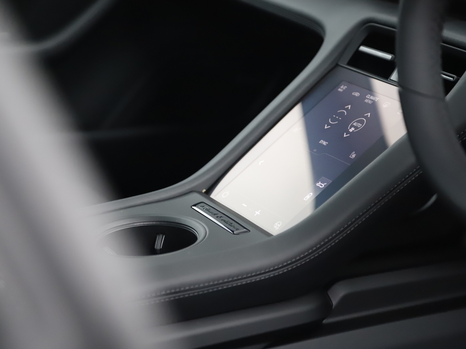 Used Porsche Taycan 2025 for sale - 76711915: Photo 37