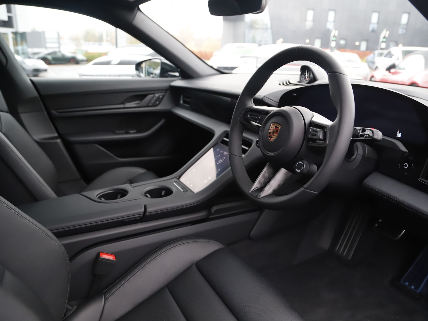 Used Porsche Taycan 2025 for sale - 76711915: Photo 38