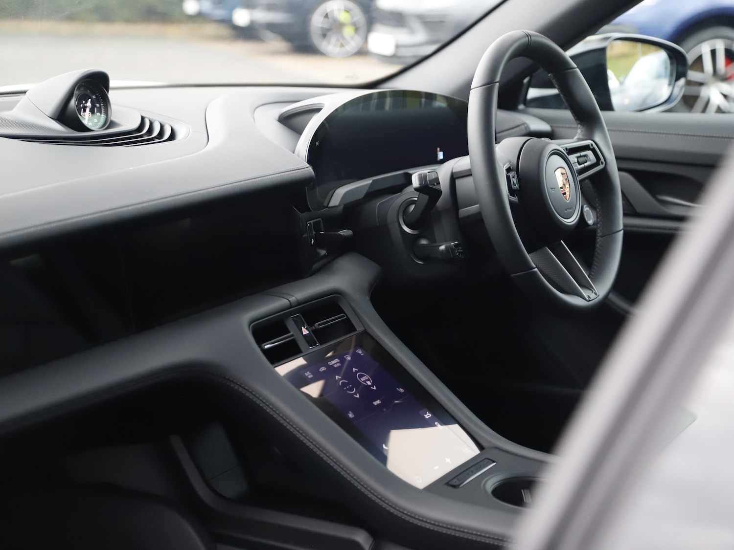 Used Porsche Taycan 2025 for sale - 76711915: Photo 42