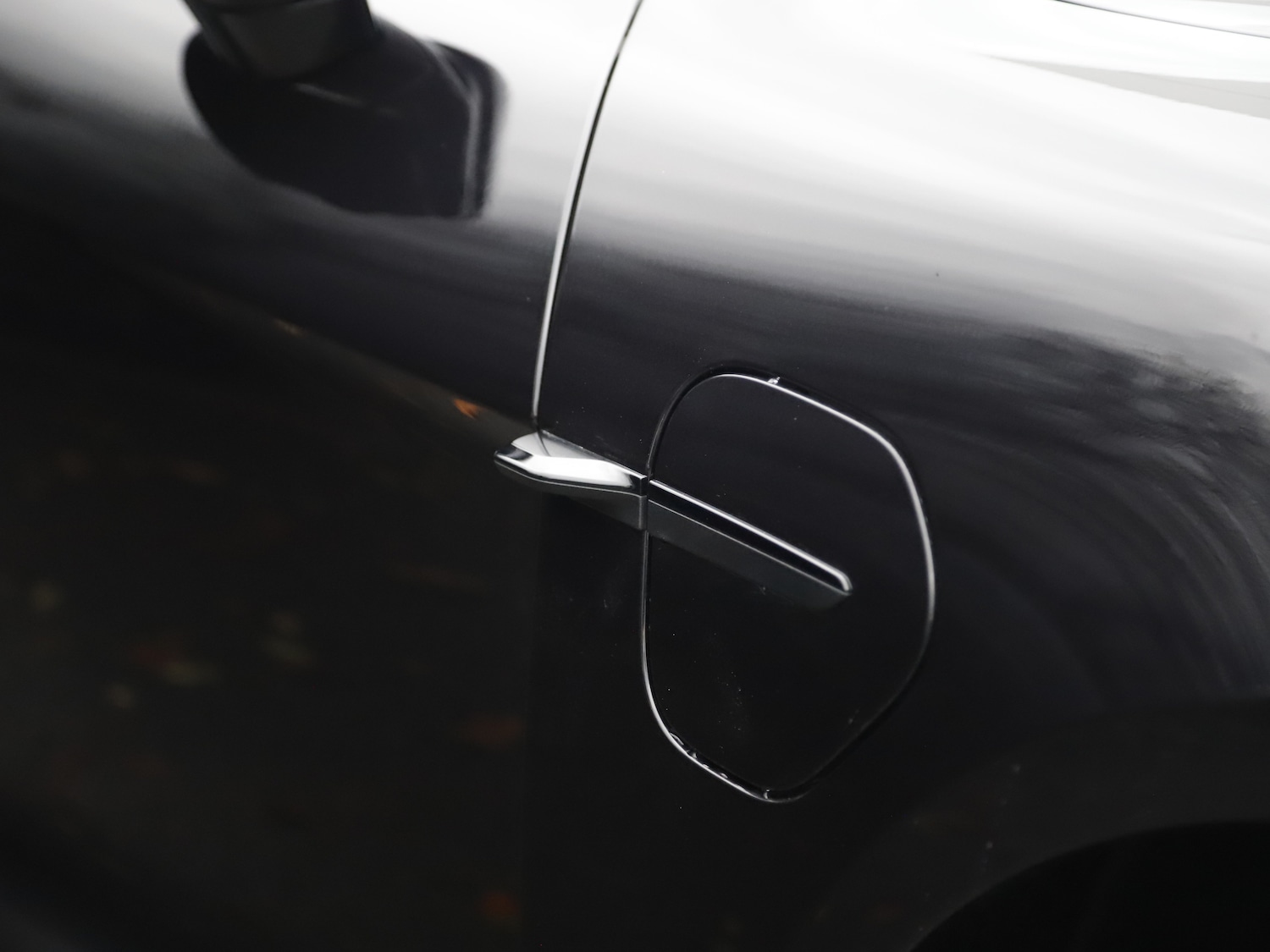 Used Porsche Taycan 2025 for sale - 76711915: Photo 9