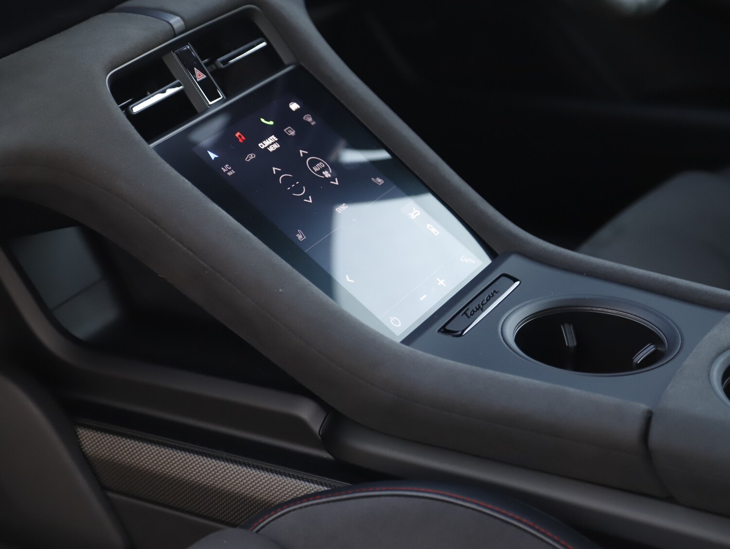 Used Porsche Taycan 2023 for sale - 77952080: Photo 20