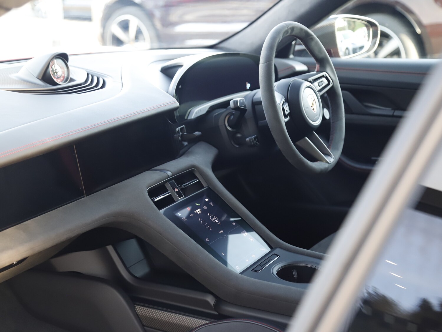 Used Porsche Taycan 2023 for sale - 77952080: Photo 23