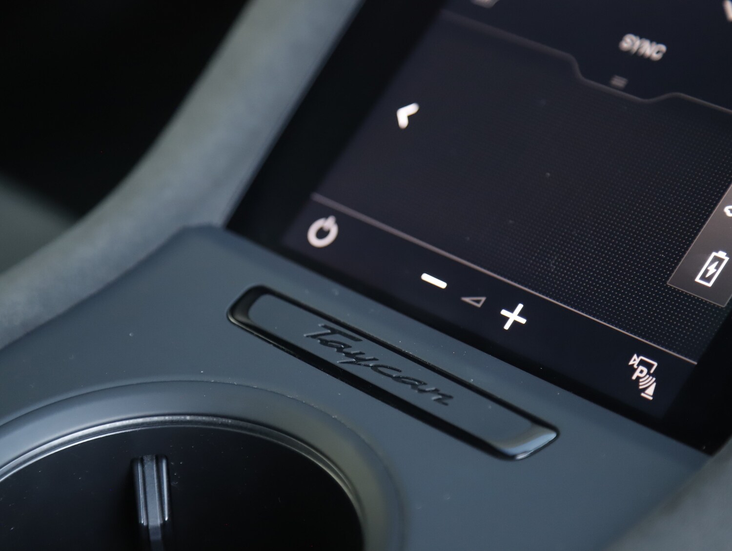 Used Porsche Taycan 2023 for sale - 77952080: Photo 36