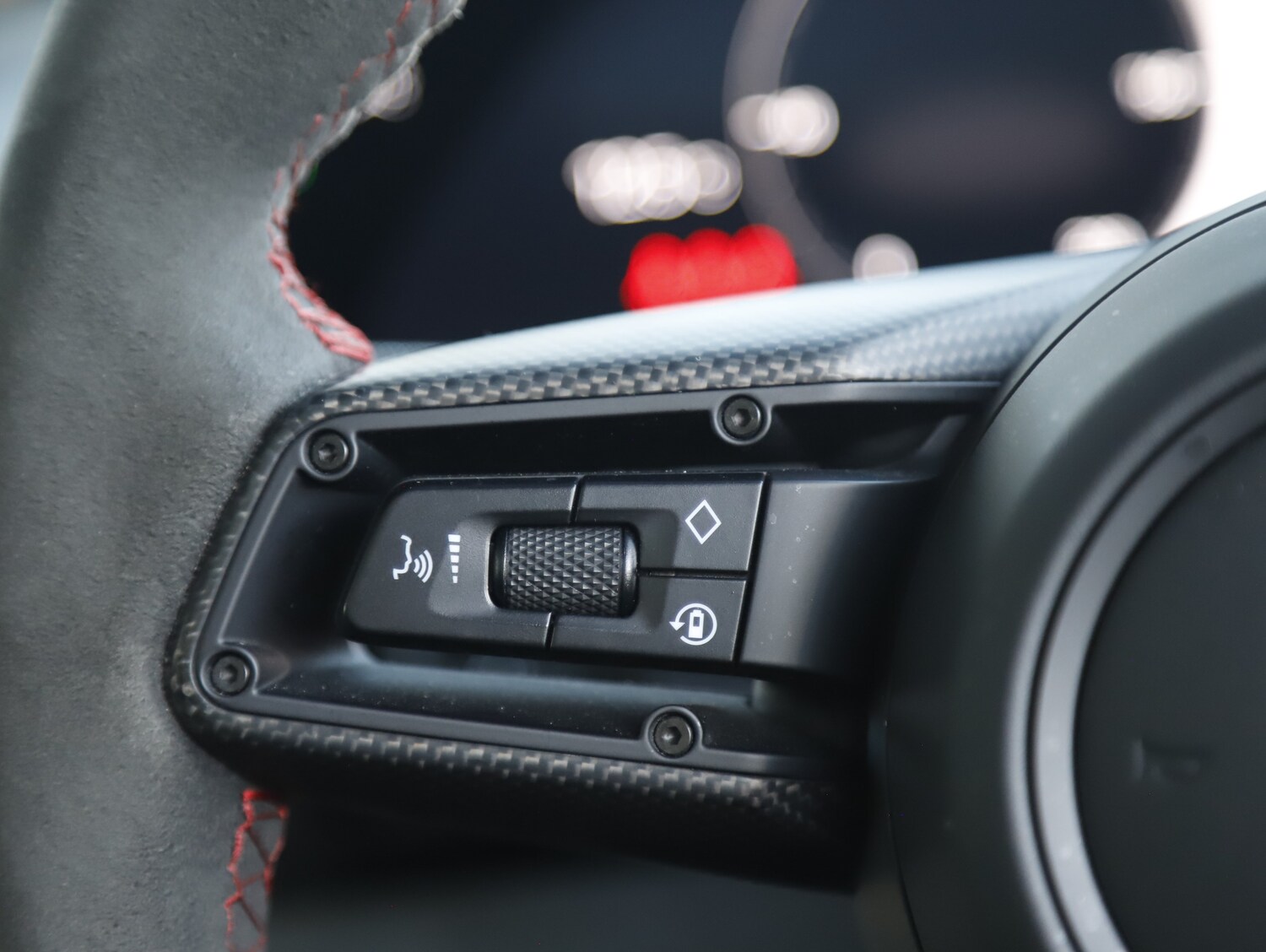 Used Porsche Taycan 2023 for sale - 77952080: Photo 43