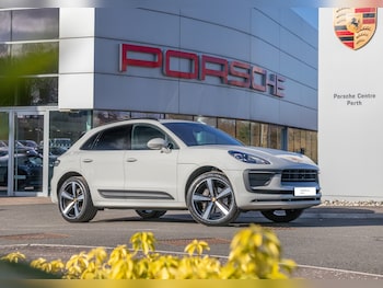 Used Porsche Macan 2023 for sale - 77733843: Photo